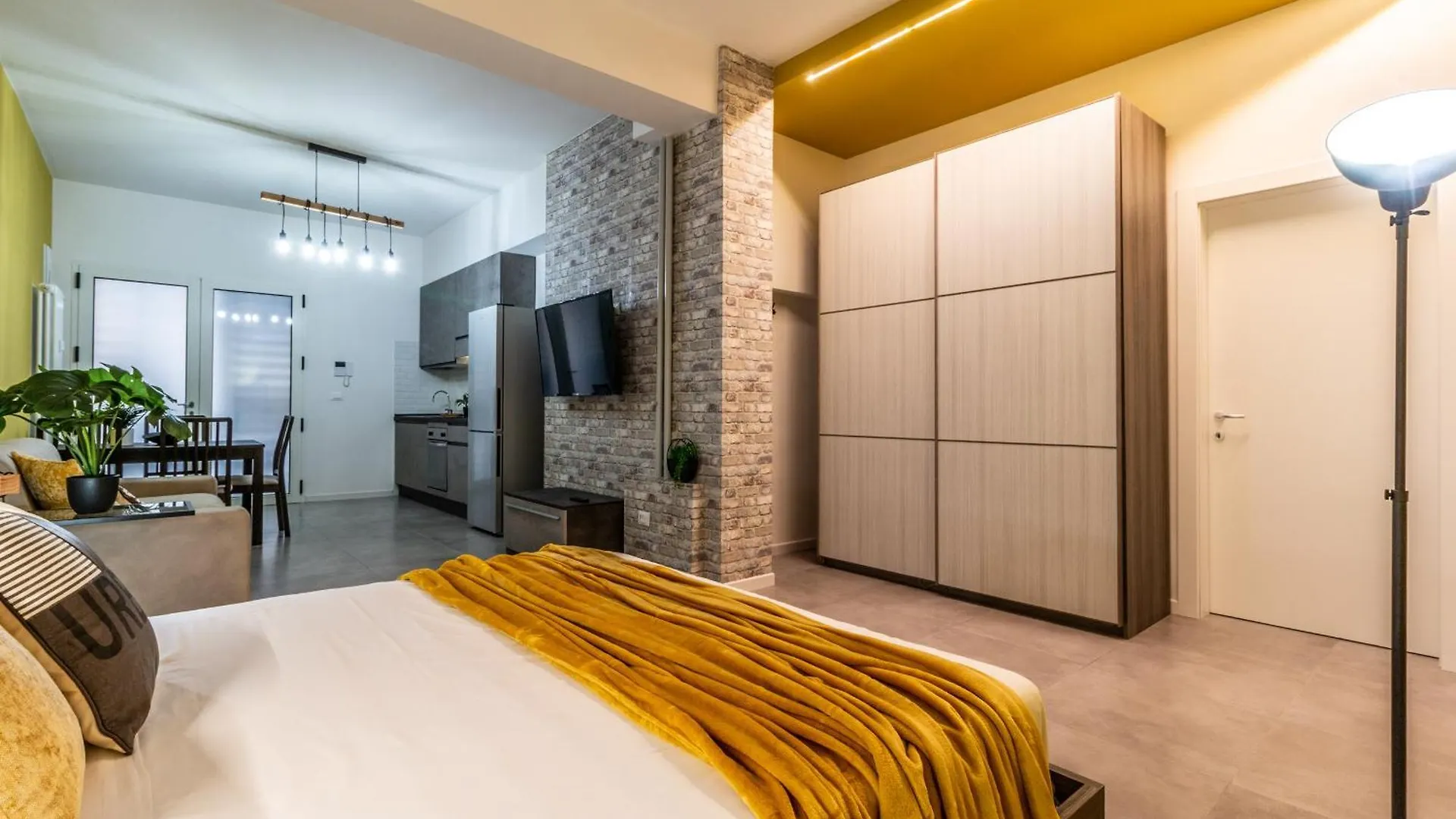 Tartini Lofts Lägenhet Bologna