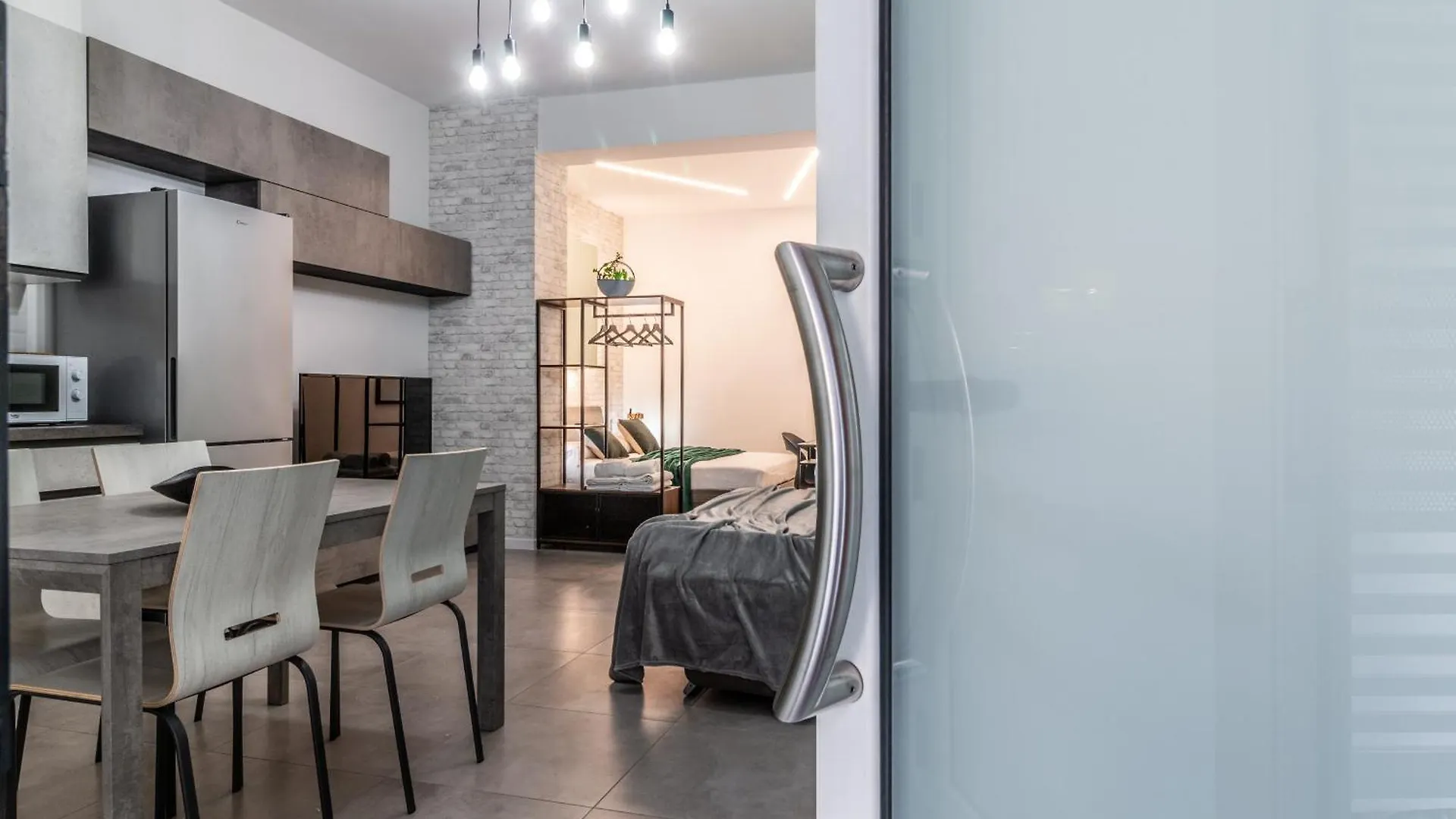 Tartini Lofts Lägenhet Bologna